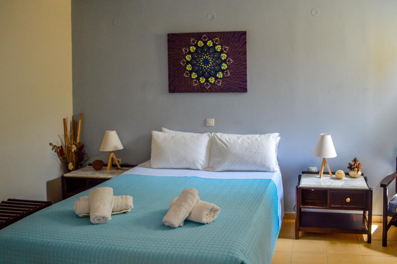 Manto On The Beach Apartments Barbati Exterior photo