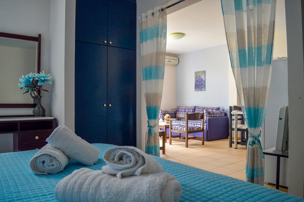 Manto On The Beach Apartments Barbati Exterior photo